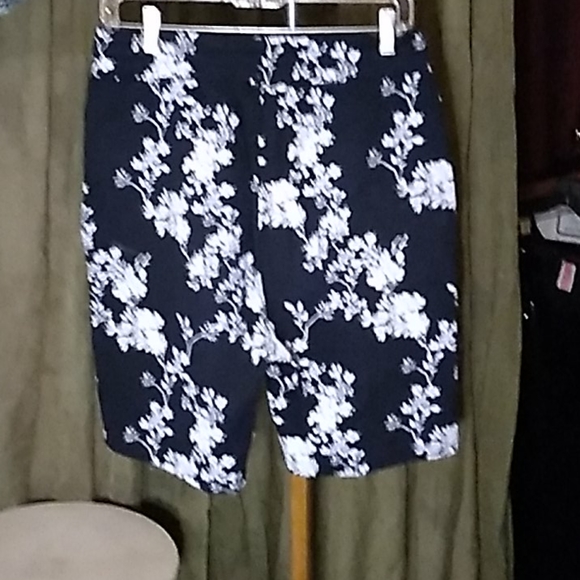 ASOS shorts - Picture 3 of 4